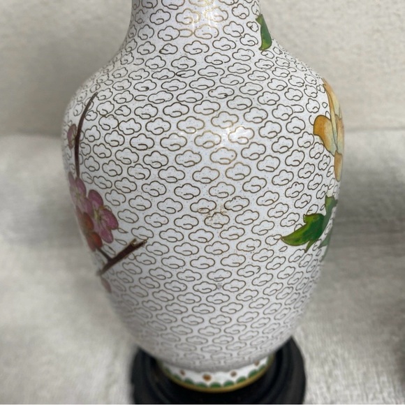 Vintage Chinese Traditional White Floral Bird Set of 2 Small Vases Contemporary - Picture 5 of 16